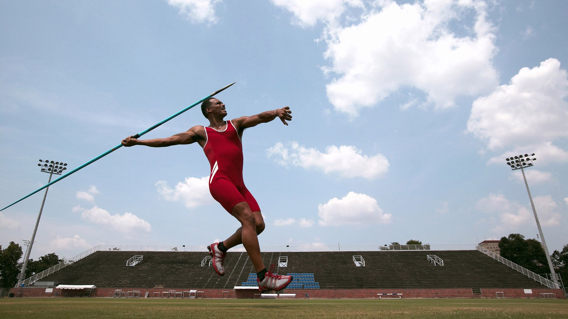 九游-波波维奇冲刺阶段爆发力惊艳赛场，波波维奇很厉害吗