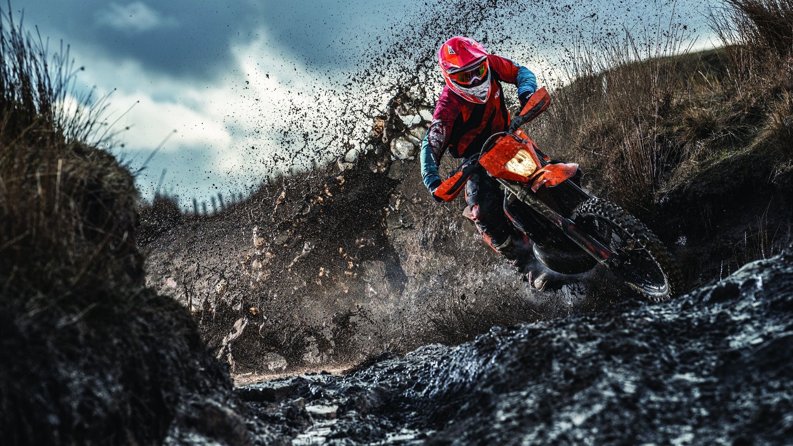 JIU YOU GAME-英超冲刺激烈：胜者为王，精彩纷呈！，英超争4